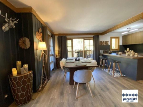 Stylish ski-in ski-out 3 bed apartment, Arc 1950